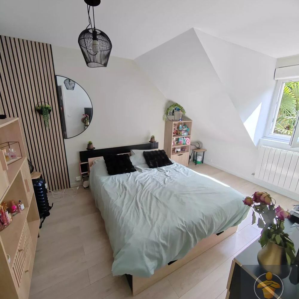 � vendre  Villa Claye-Souilly (77410)