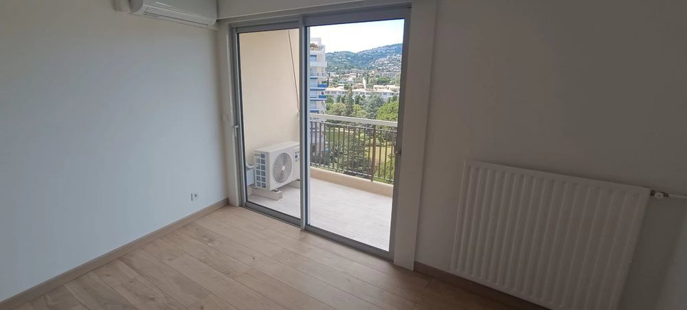 � vendre  Appartement Mandelieu-la-Napoule (06210)