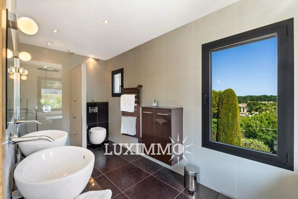 � vendre  Maison Valbonne (06560)