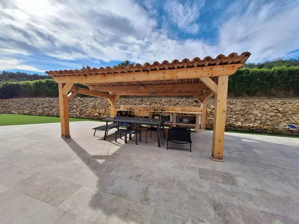 � vendre  Maison Le Plan-de-la-Tour (83120)