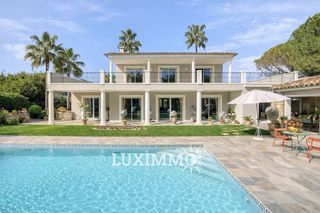  Villa � vendre 8 pi�ces 300 m�