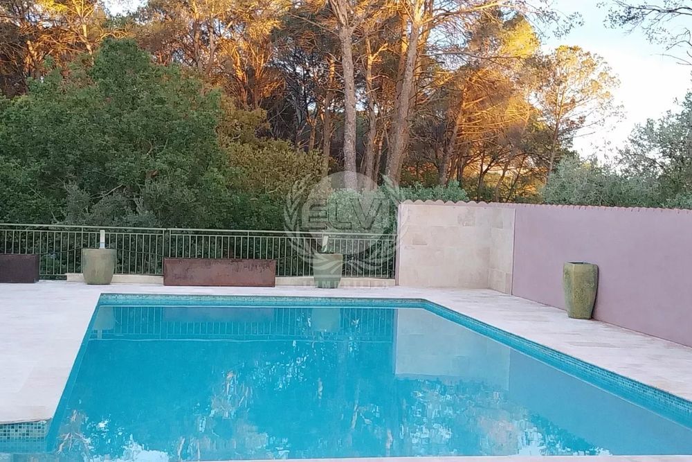 � vendre  Maison Roquebrune-sur-Argens (83520)