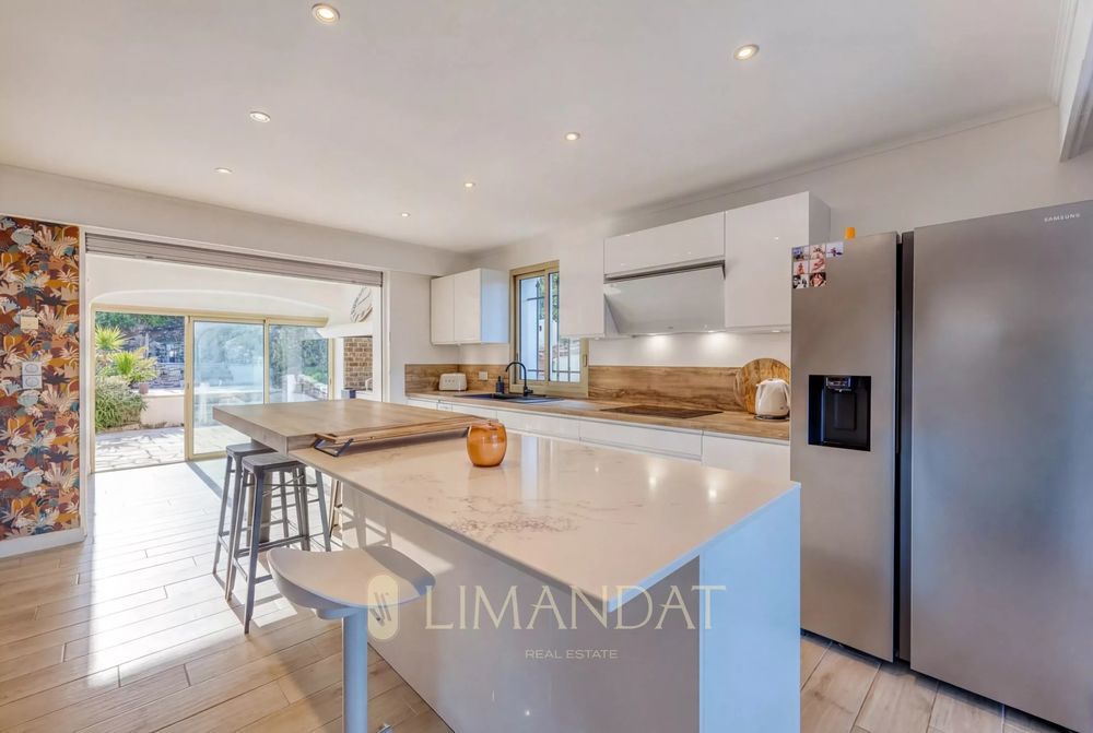 � vendre  Villa Valbonne (06560)