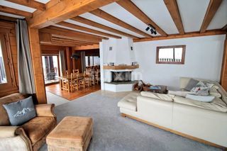  Villa � vendre 10 pi�ces 250 m�