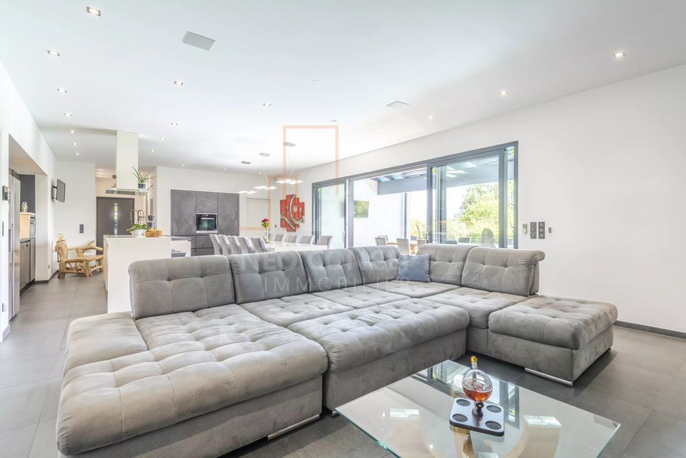 � vendre  Villa Schirrhein (67240)