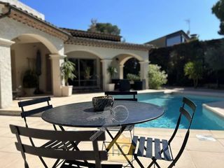  Maison � vendre 4 pi�ces 134 m�