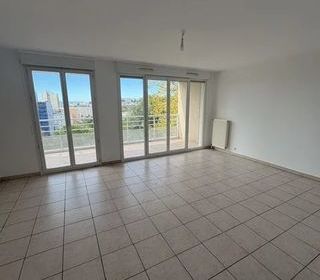  Appartement � louer 4 pi�ces 85 m�