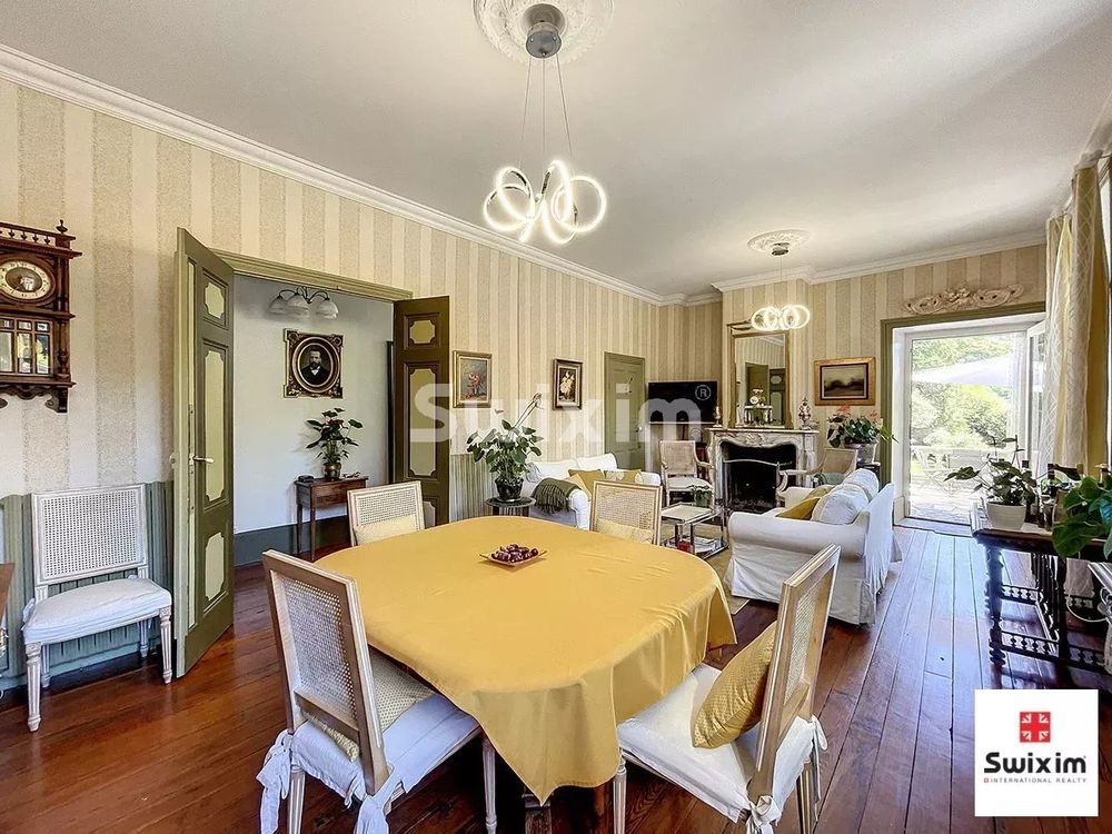 � vendre  Villa Burzet (07450)