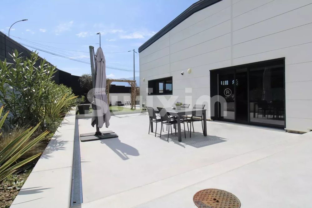 � vendre  Villa Aix-les-Bains (73100)