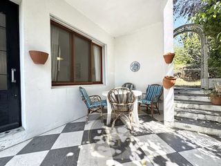  Maison � vendre 6 pi�ces 242 m�