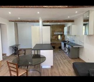  Appartement � louer 2 pi�ces 71 m�