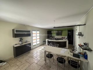  Maison � vendre 7 pi�ces 258 m�