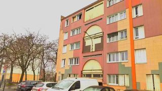  Appartement � vendre 5 pi�ces 83 m�