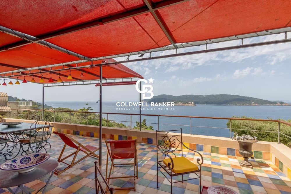 � vendre  Maison Hy�res (83400)