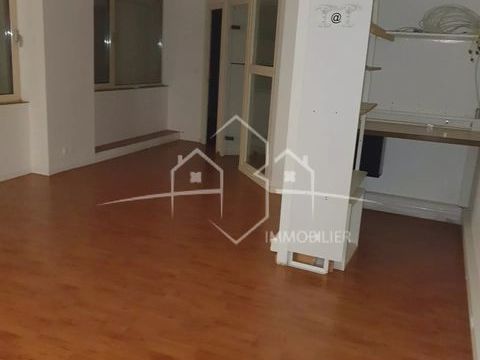 HAUTERIVES local professionnel 555 26390 Hauterives