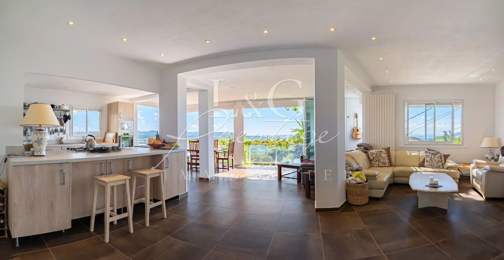 � vendre  Maison Mandelieu-la-Napoule (06210)