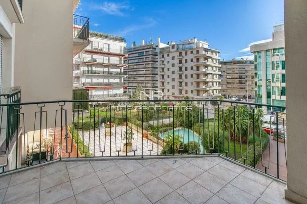 � vendre  Appartement Cannes (06400)