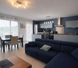  Appartement � vendre 4 pi�ces 79 m�