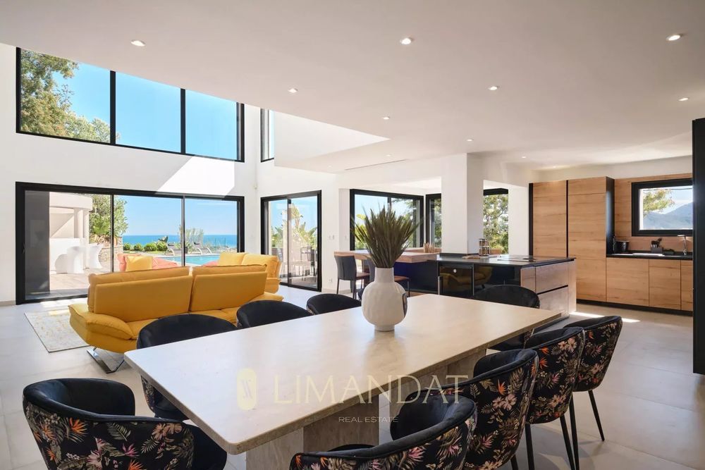 � vendre  Villa Mandelieu-la-Napoule (06210)