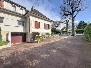  Maison � vendre 10 pi�ces 220 m�