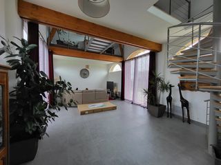  Maison � vendre 11 pi�ces 282 m�