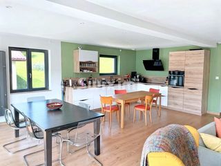  Maison � vendre 8 pi�ces 247 m�