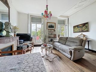  Immeuble � vendre 9 pi�ces 246 m�