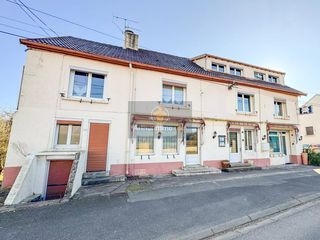  Immeuble � vendre 15 + pi�ces 404 m�