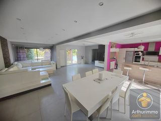  Villa � vendre 7 pi�ces 163 m�