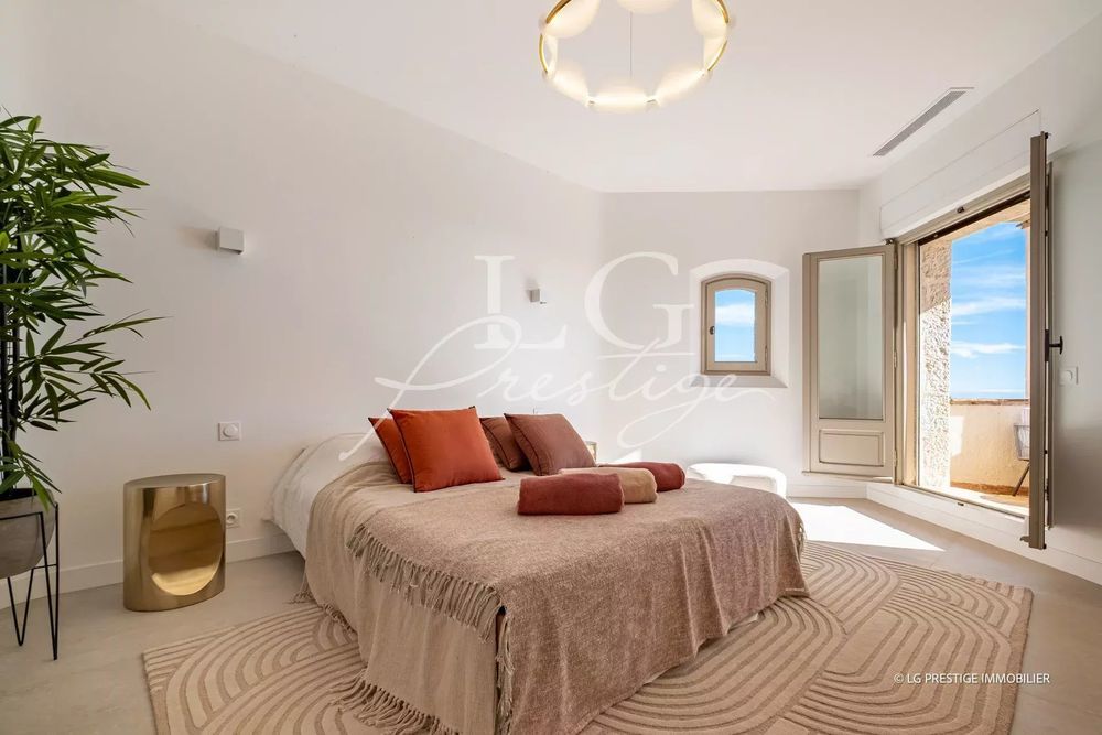 � vendre  Villa Mandelieu-la-Napoule (06210)