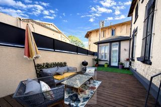  Maison � vendre 9 pi�ces 264 m�
