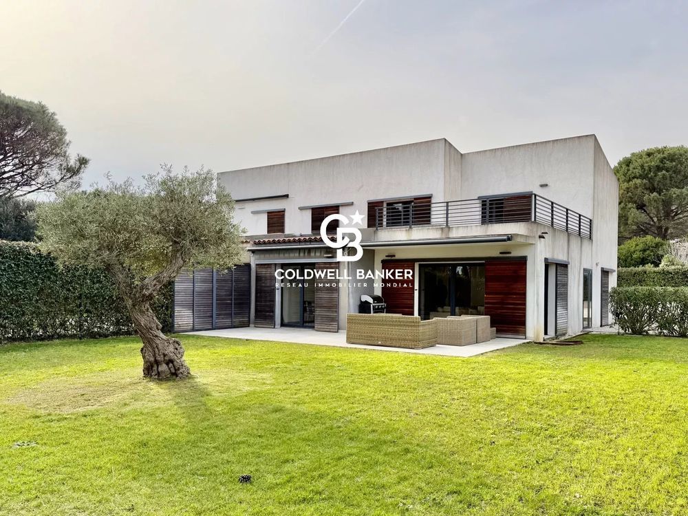 � vendre  Maison Cavalaire-sur-Mer (83240)