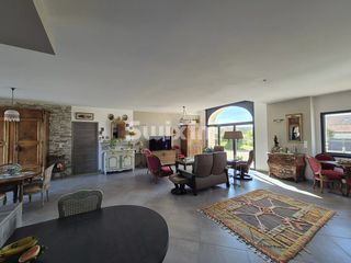  Appartement � vendre 4 pi�ces 183 m�