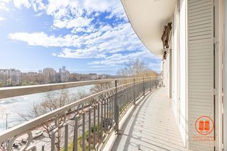  Appartement � vendre 5 pi�ces 158 m�