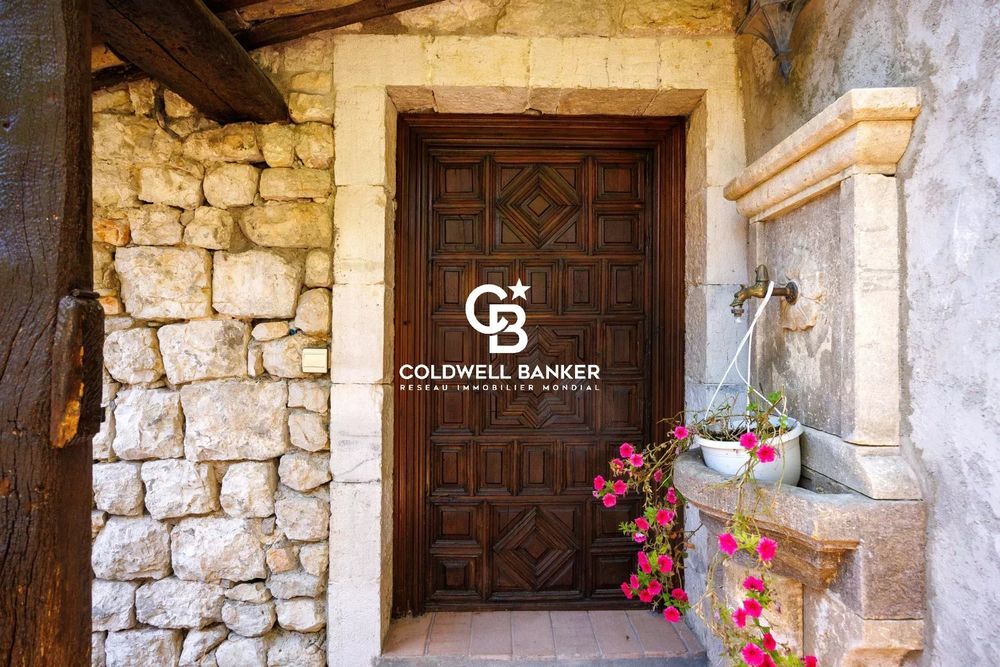 � vendre  Maison Saint-Paul (06570)