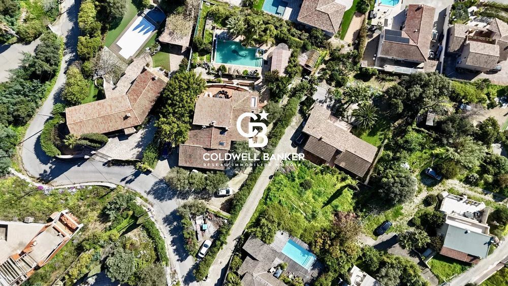 � vendre  Maison Cavalaire-sur-Mer (83240)