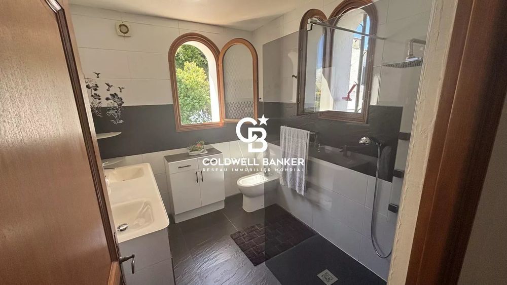 � vendre  Maison Saint-Paul (06570)