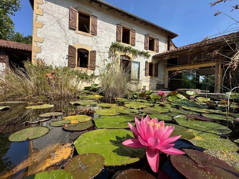   Ferme passive sur 7 hectares Maison - 8 pi�ce(s) - 280 m�