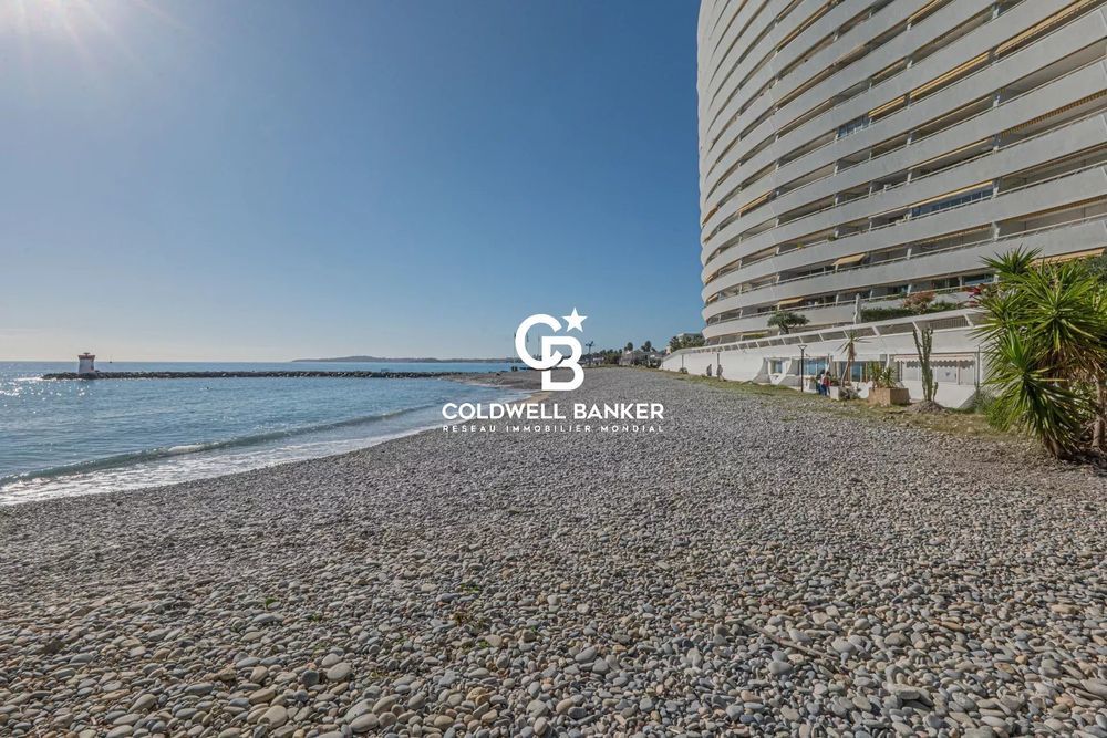� vendre  Appartement Villeneuve-Loubet (06270)