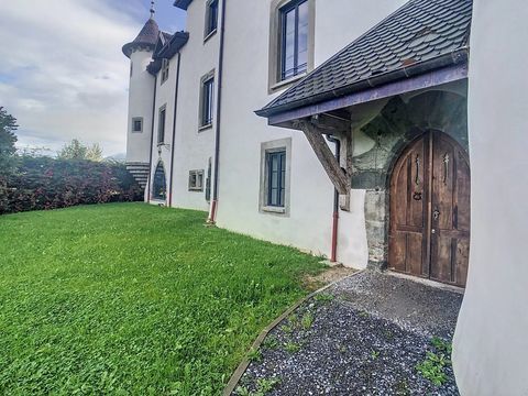   Allinges - T4 dans ch�teau r�nov� Appartement - 4 pi�ce(s) - 130 m�