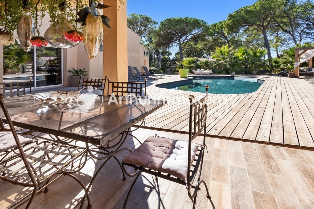 � vendre  Maison Le Cannet-des-Maures (83340)