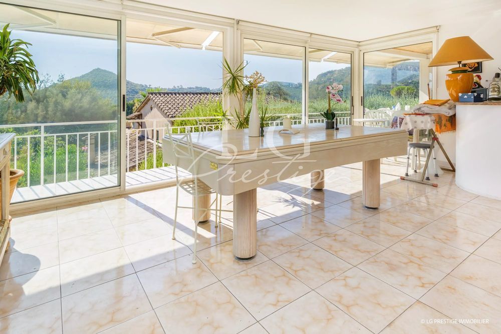 � vendre  Maison Mandelieu-la-Napoule (06210)