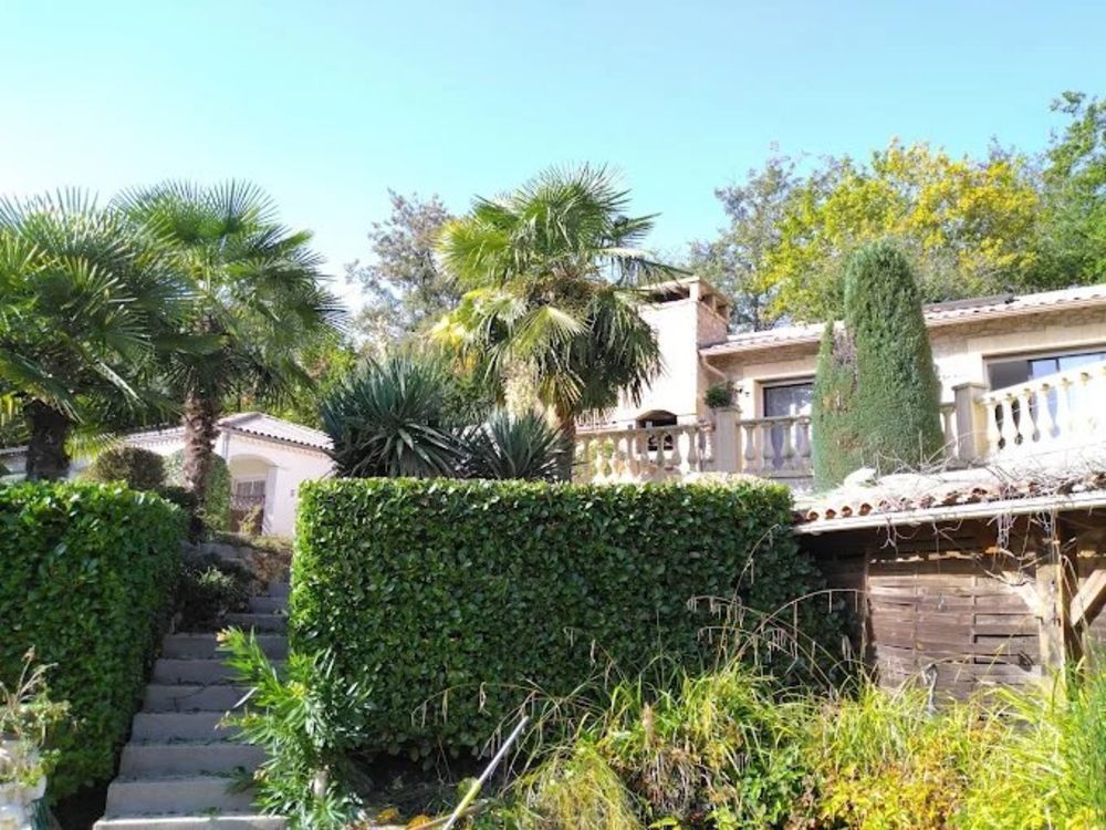 � vendre  Villa P�rigueux (24000)