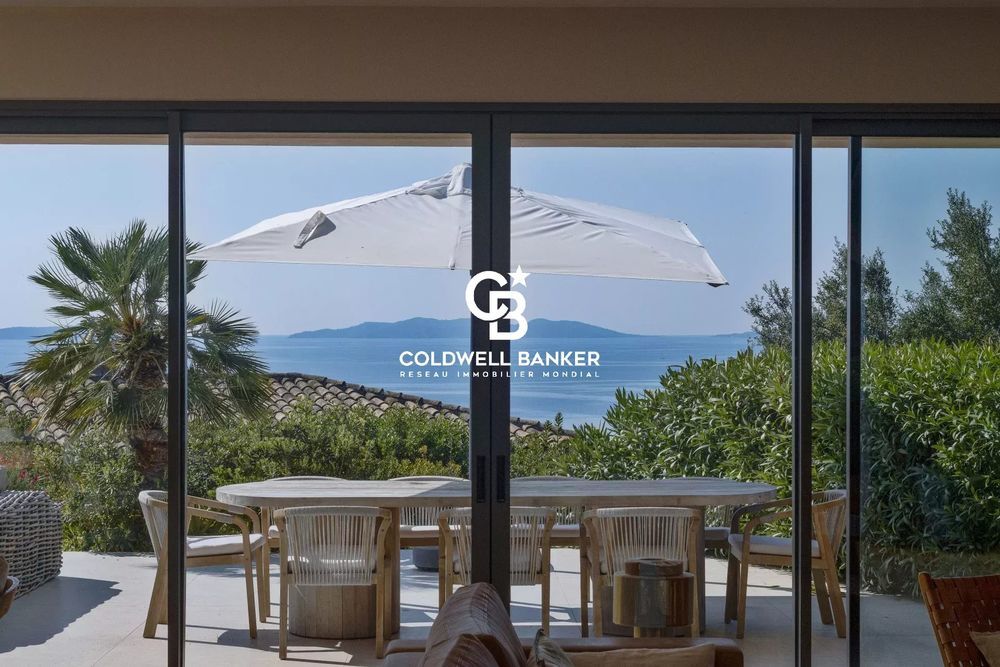 � vendre  Maison Rayol-Canadel-sur-Mer (83820)