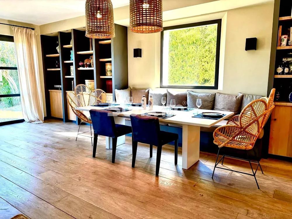 � vendre  Villa Saint-Tropez (83990)