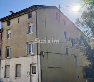  Immeuble � vendre 10 pi�ces 150 m�