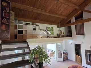  Maison � vendre 8 pi�ces 240 m�