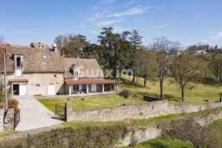  Villa � vendre 7 pi�ces 261 m�