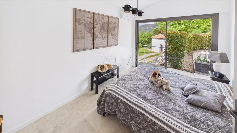 � vendre  Maison Le Plan-de-la-Tour (83120)