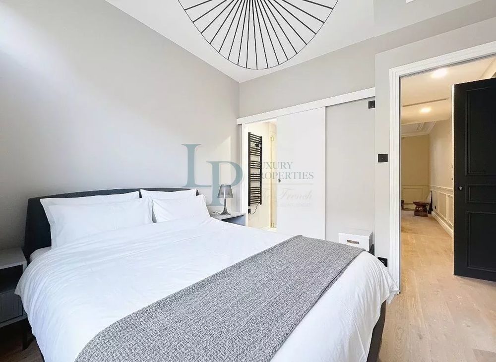 � vendre  Appartement Paris 8